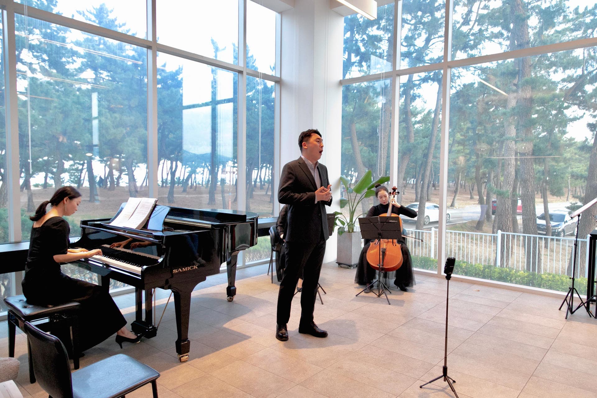 살드뮤지끄 로비음악회: 솔숲과 해변 앞 클래식 - 5